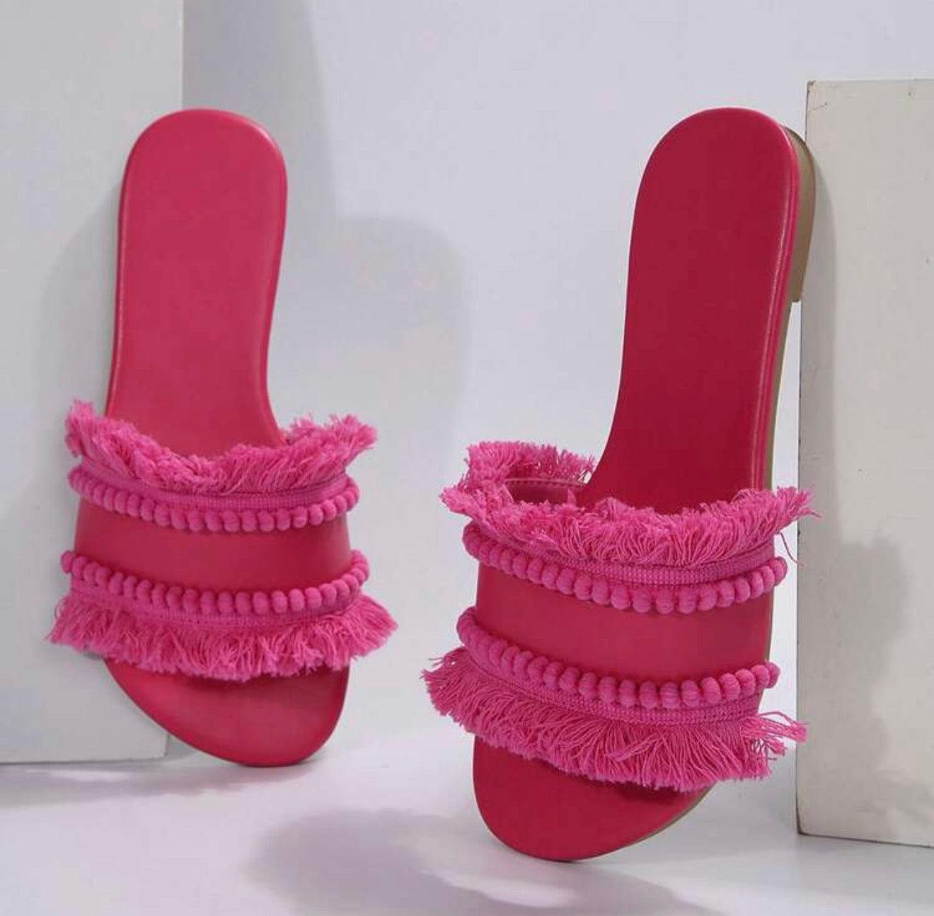 Women pink sandals