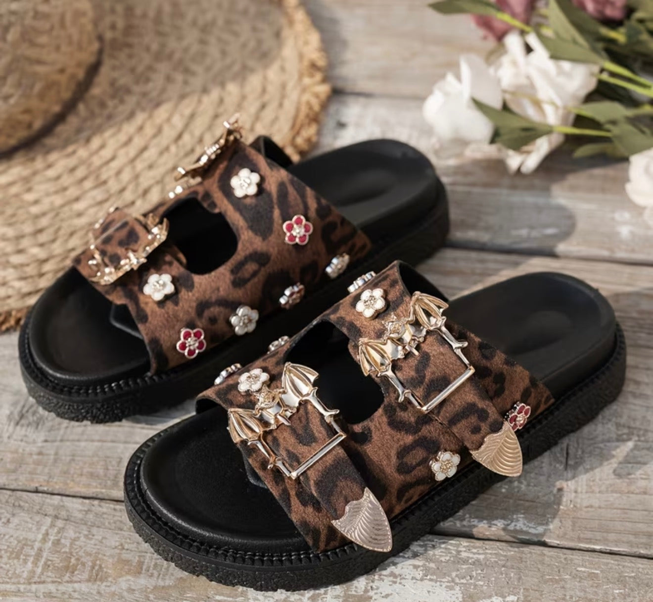 Women sandals